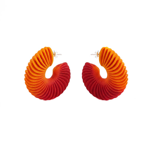 Midi Wave Hoops